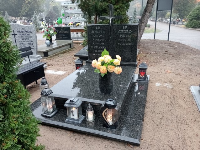 Grób Antoni Sobota