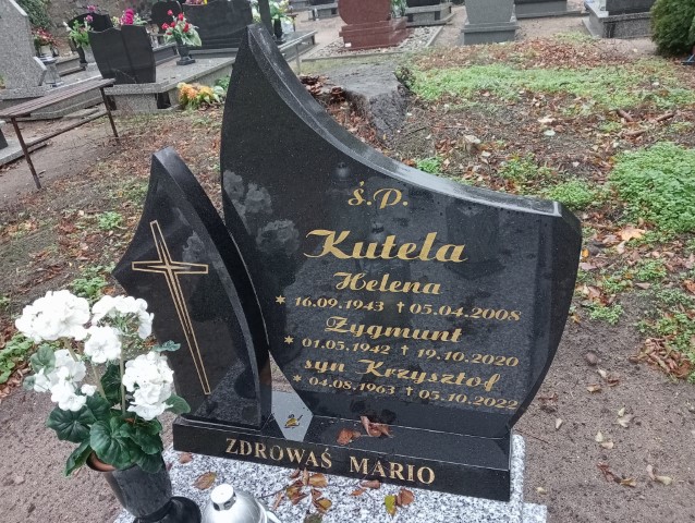 Helena Kutela 1943 Drezdenko - Grobonet - Wyszukiwarka osób pochowanych