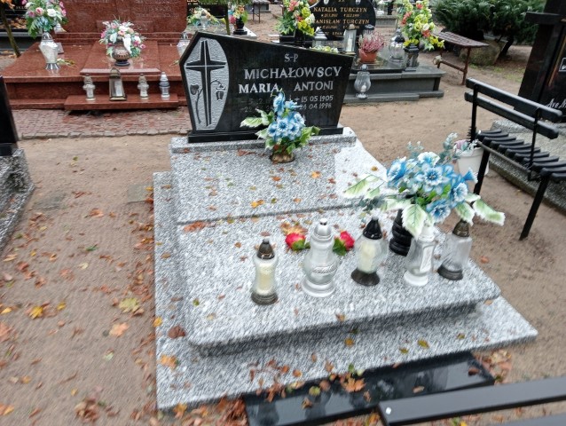 Grób Maria Michałowska
