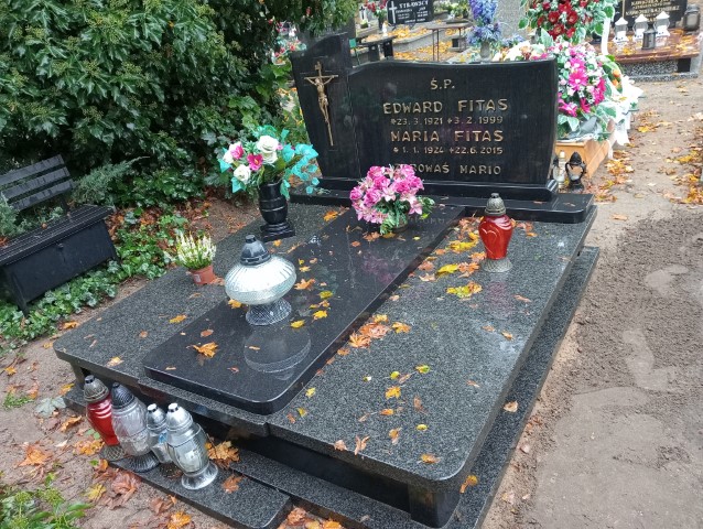 Grób Maria Fitas