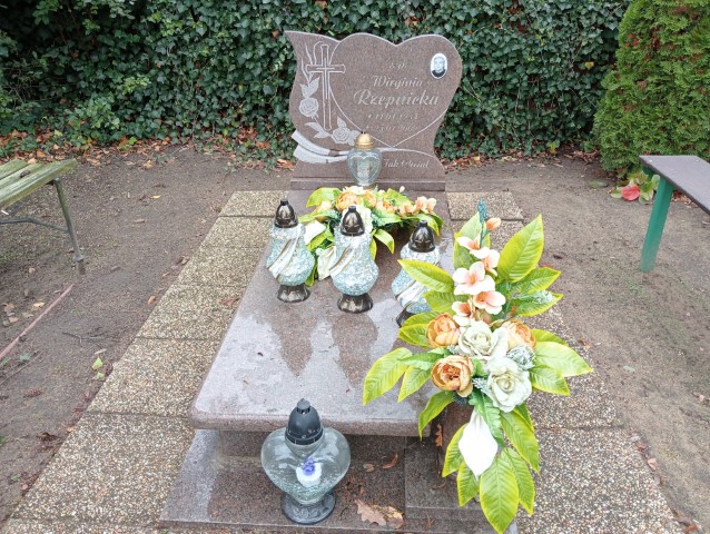 Grób Wirginia Rzepicka