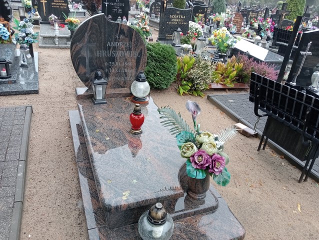 Grób Andrzej Hruszowiec