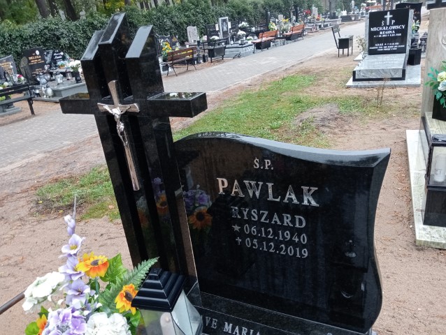 Elżbieta PAWLAK 1946 Drezdenko - Grobonet - Wyszukiwarka osób pochowanych