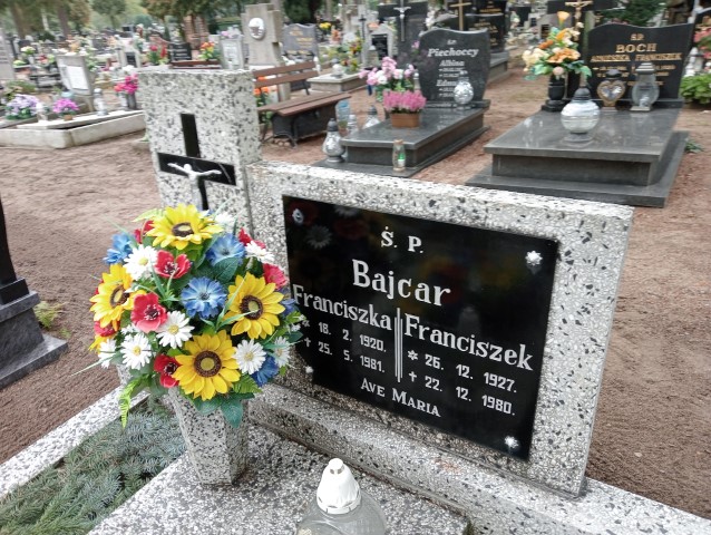 Franciszka Bajcar 1920 Drezdenko - Grobonet - Wyszukiwarka osób pochowanych