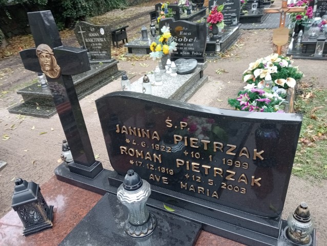 Roman Pietrzak 1919 Drezdenko - Grobonet - Wyszukiwarka osób pochowanych