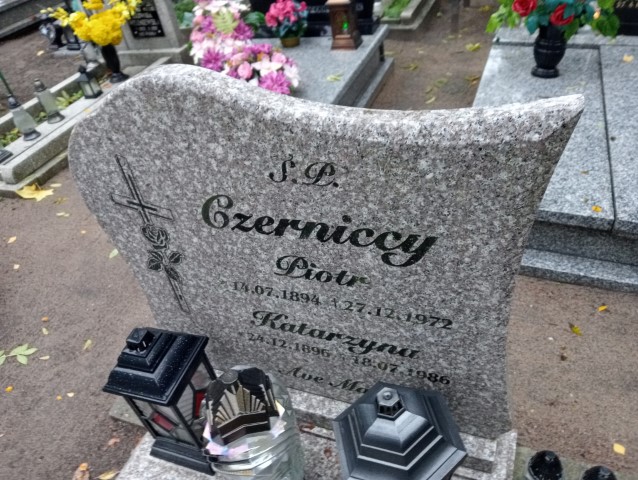 Piotr Czernicki 1894 Drezdenko - Grobonet - Wyszukiwarka osób pochowanych